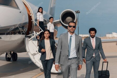Aeromobile charter in sosta con passeggeri in partenza